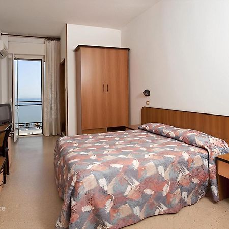 Hotel Royal-Spiaggia Gatteo a Mare Dış mekan fotoğraf