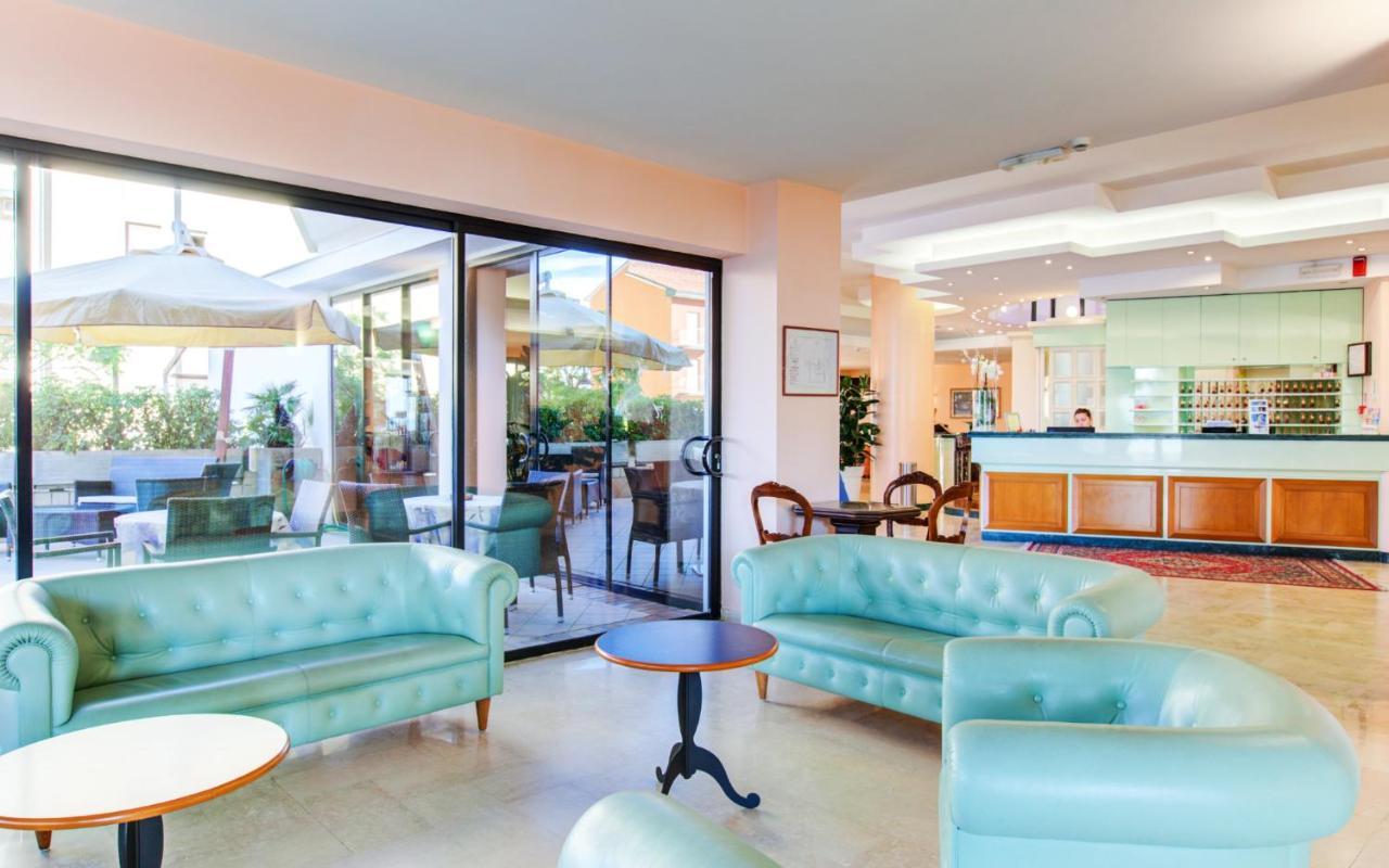 Hotel Royal-Spiaggia Gatteo a Mare Dış mekan fotoğraf