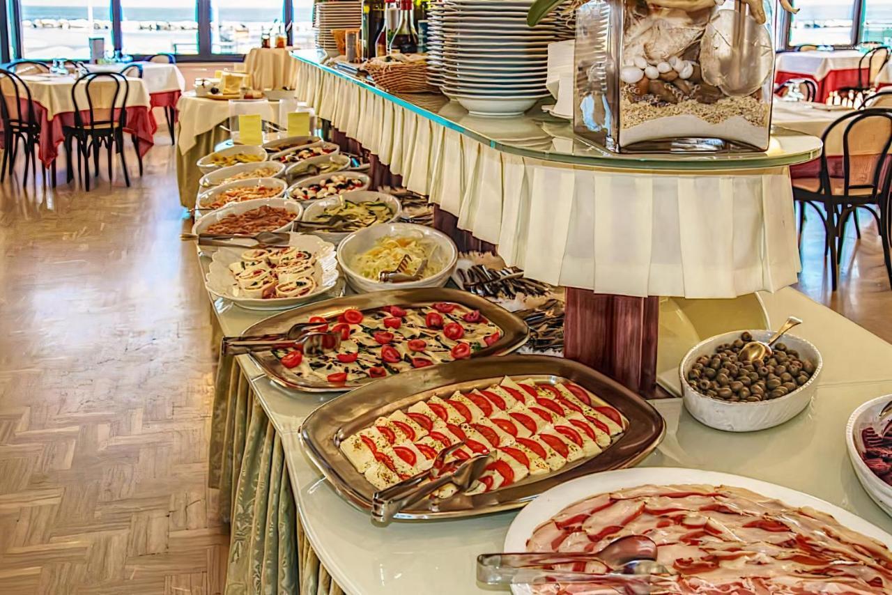Hotel Royal-Spiaggia Gatteo a Mare Dış mekan fotoğraf