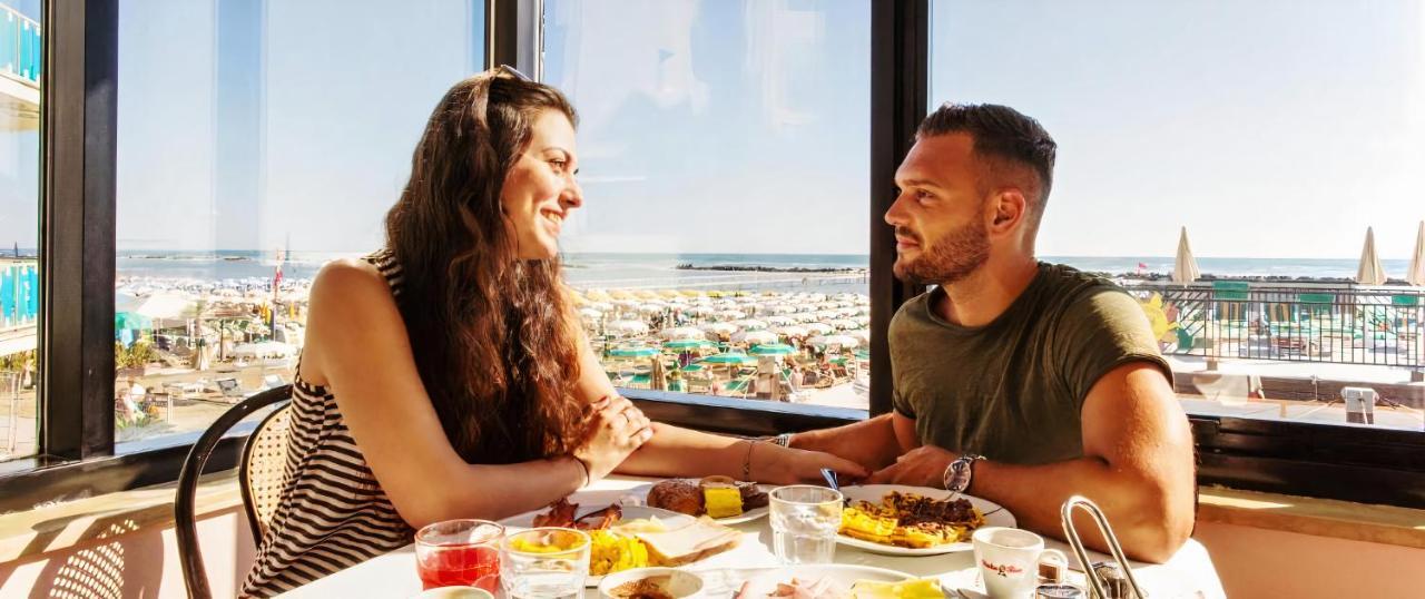 Hotel Royal-Spiaggia Gatteo a Mare Dış mekan fotoğraf