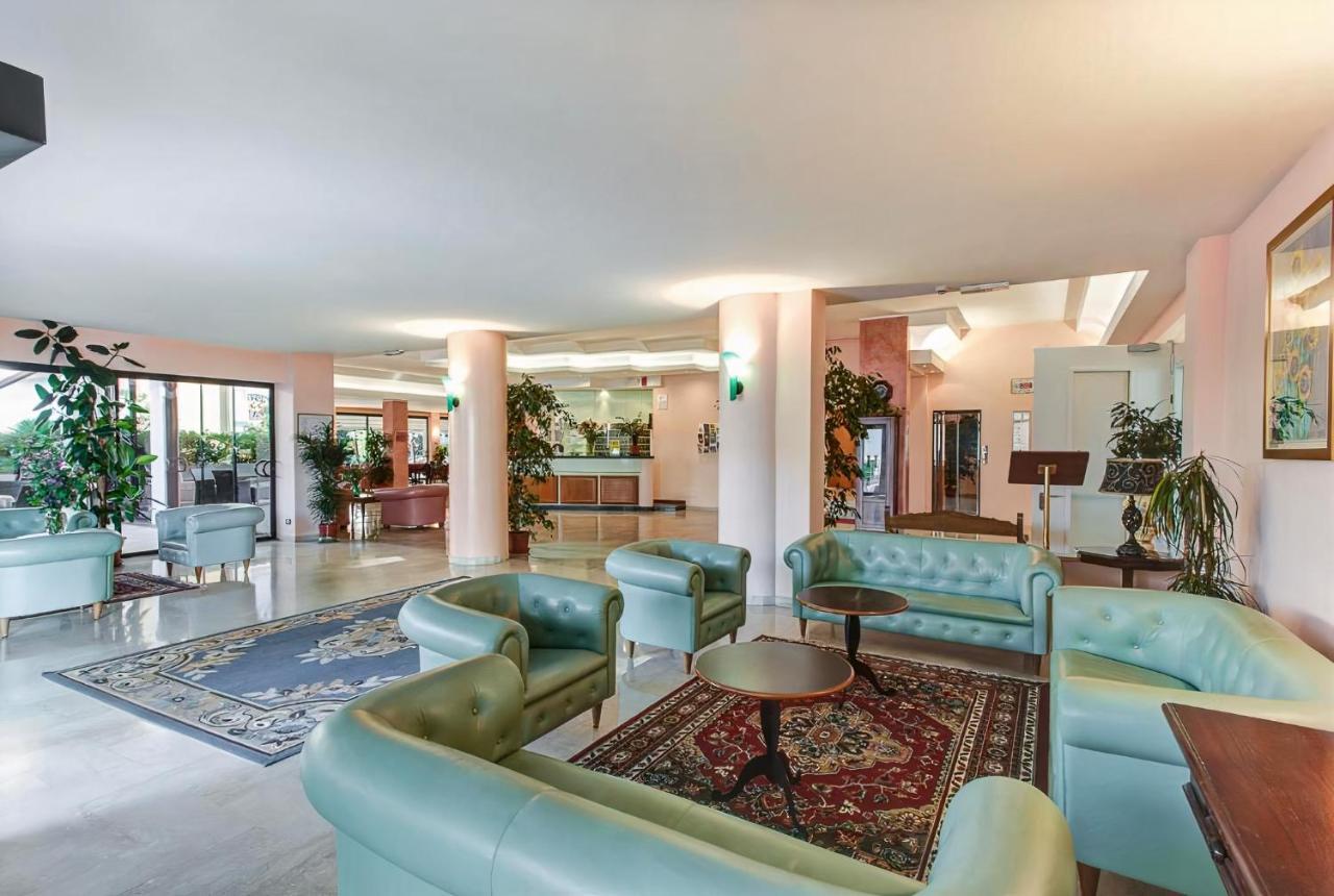 Hotel Royal-Spiaggia Gatteo a Mare Dış mekan fotoğraf