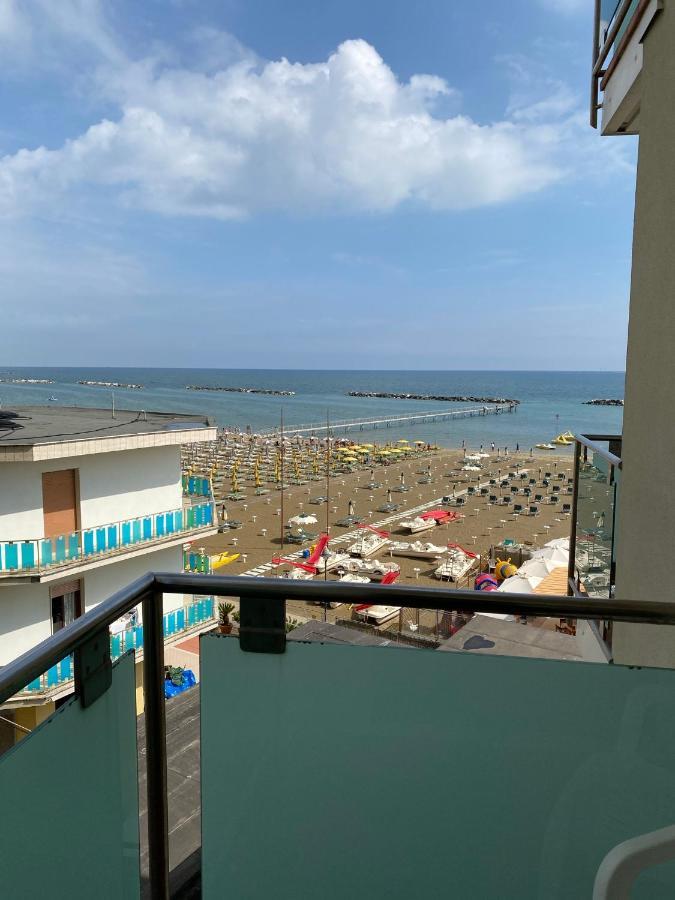 Hotel Royal-Spiaggia Gatteo a Mare Dış mekan fotoğraf