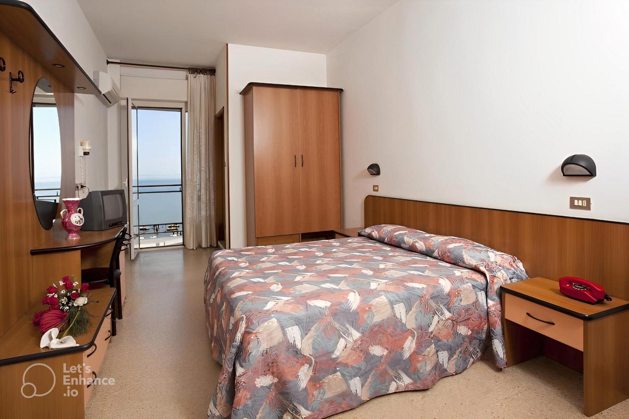 Hotel Royal-Spiaggia Gatteo a Mare Dış mekan fotoğraf